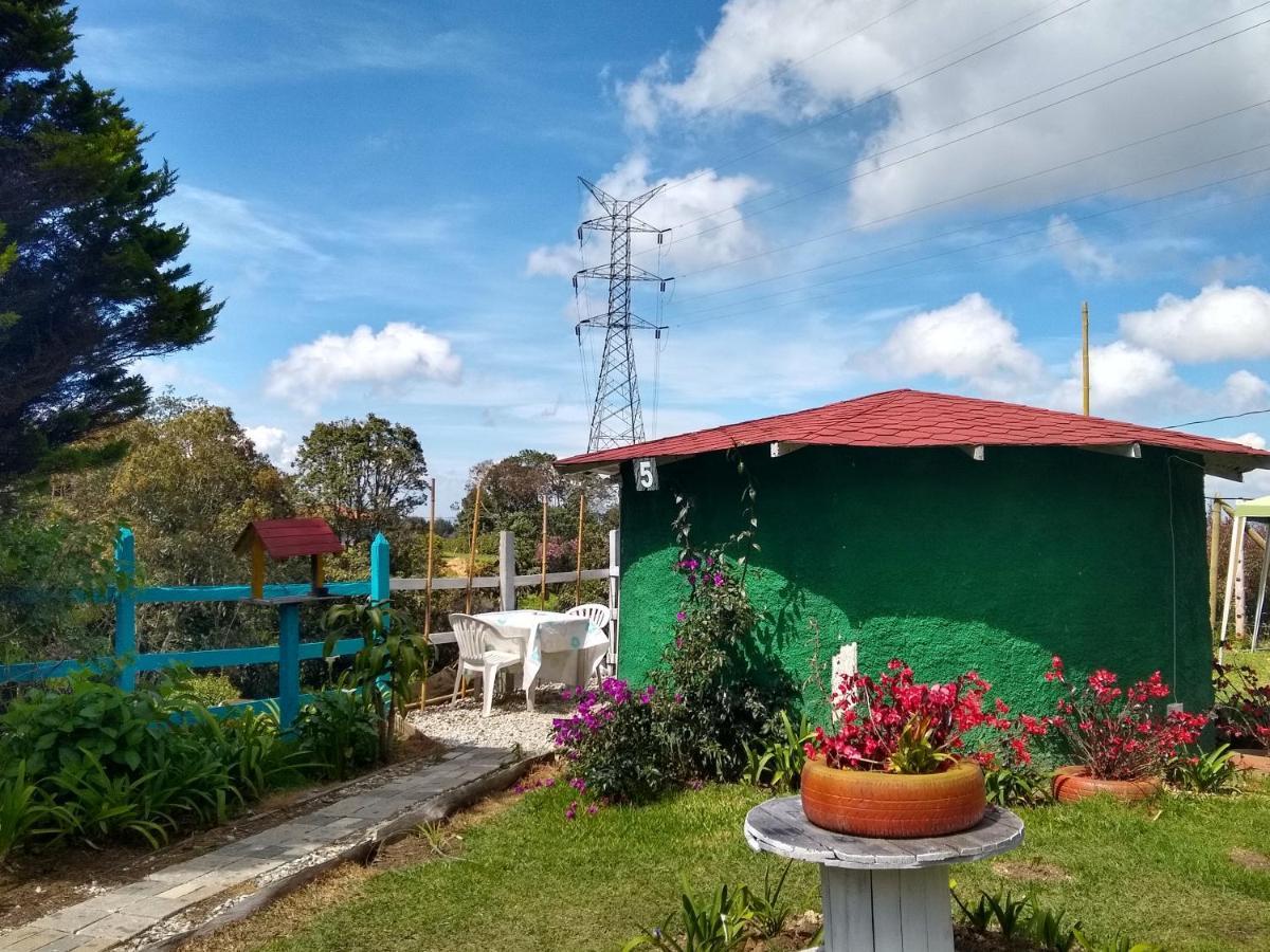 Hospedaje Santaelena -Chalets De Montana- Santa Elena  Eksteriør billede