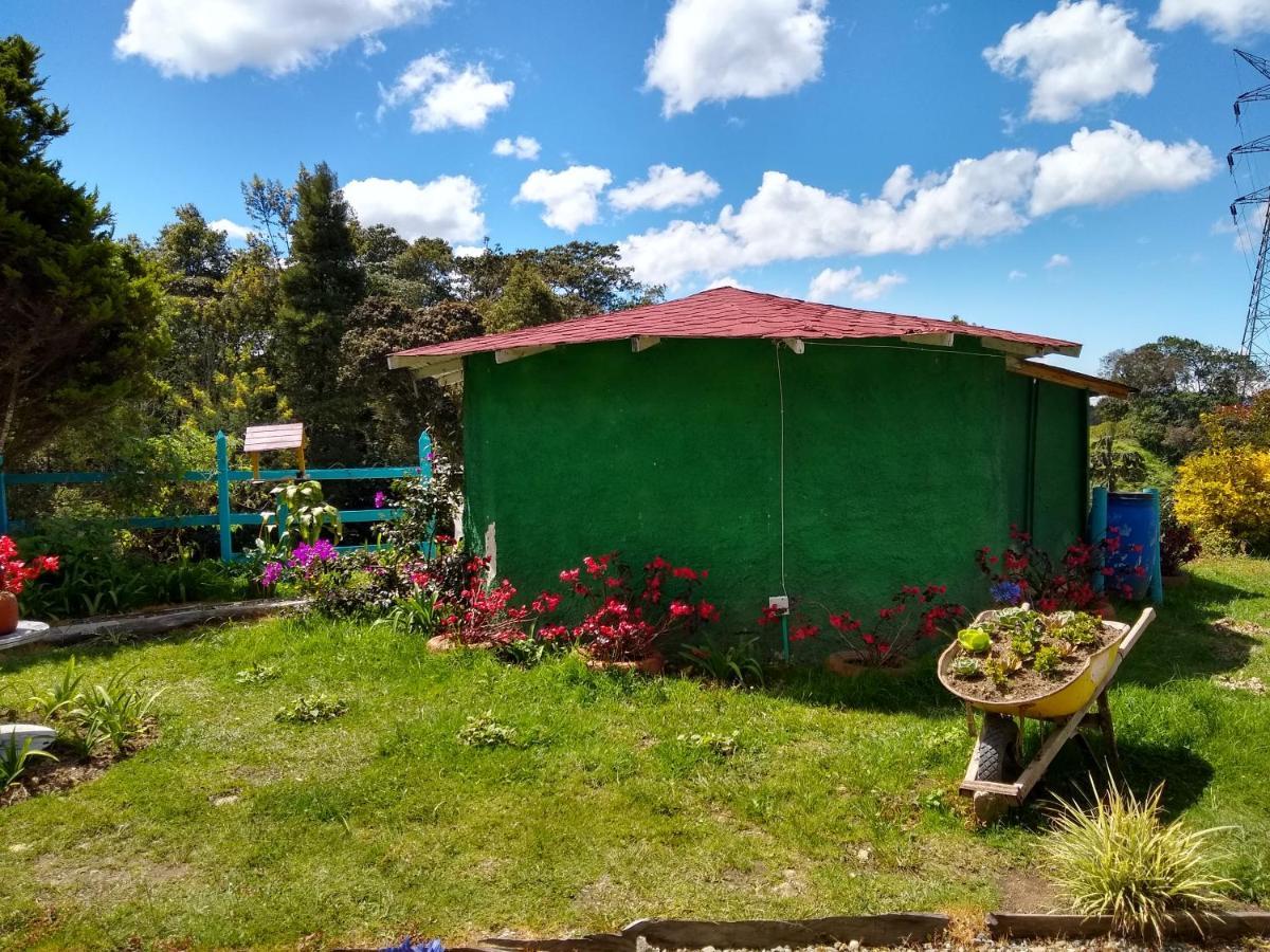 Hospedaje Santaelena -Chalets De Montana- Santa Elena  Eksteriør billede
