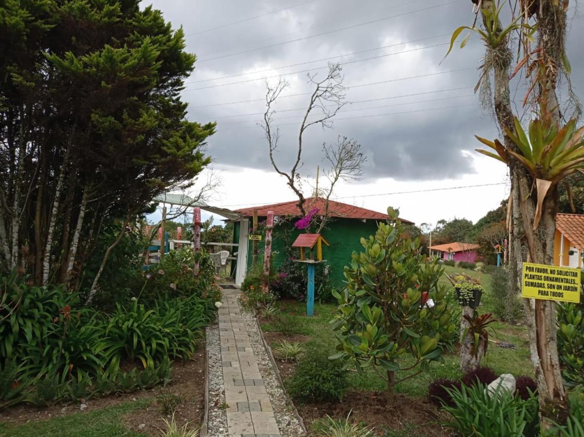 Hospedaje Santaelena -Chalets De Montana- Santa Elena  Eksteriør billede